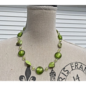 Green Beaded Glass & Acrylic Stone Look Necklace 20 1/2"